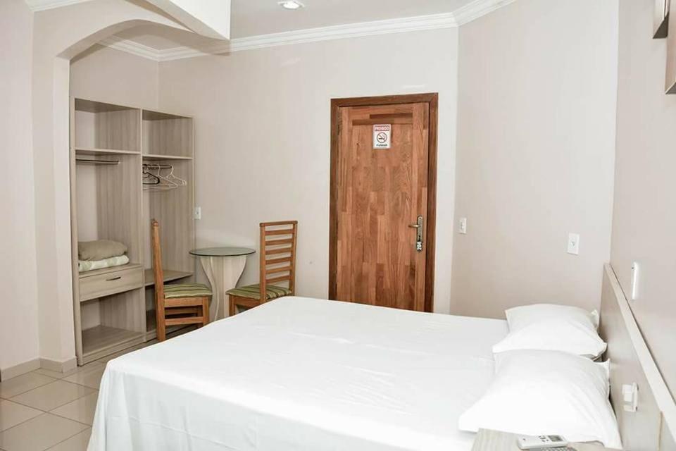 Hotel G & K Brasiléia 외부 사진